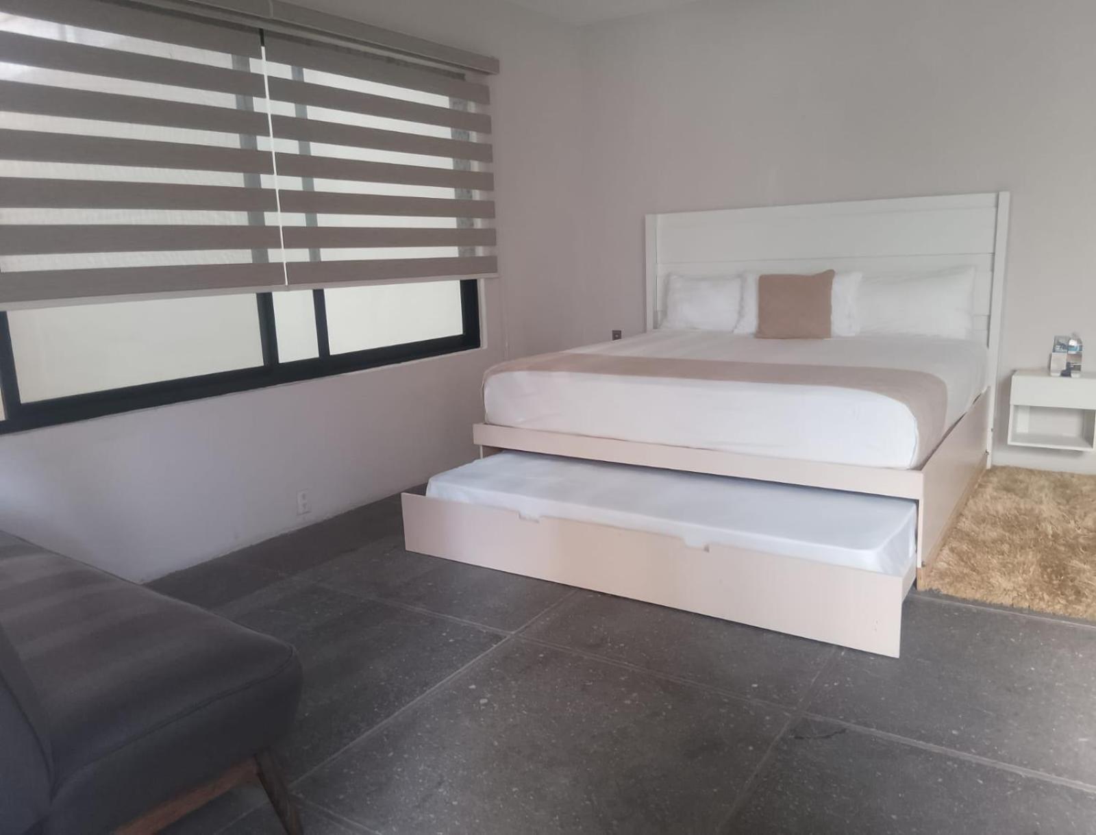 Aura Hotel B&B Tlaquepaque Bagian luar foto