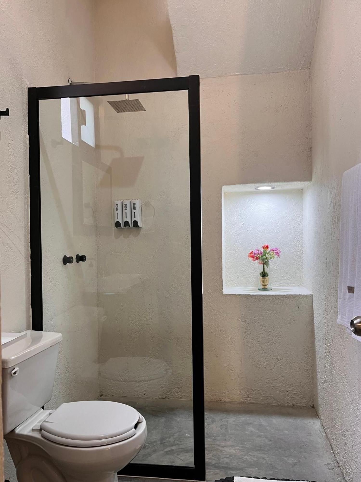 Aura Hotel B&B Tlaquepaque Bagian luar foto